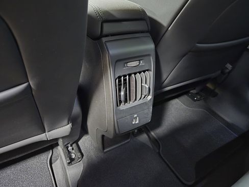 Used 2024 Alfa Romeo Tonale Veloce image 38