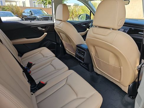 New 2026 Audi Q7 2.0T Premium Plus AWD/4WD image 11