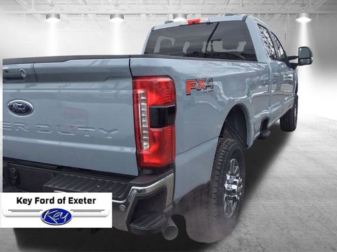 New 2026 Ford F350 Lariat w/ FX4 Off-Road Package image 16