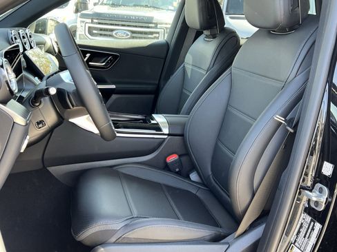 New 2026 Mercedes-Benz GLC 300 4MATIC image 11