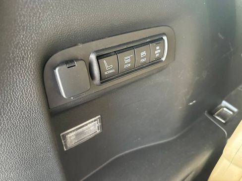 Used 2016 Ford Explorer Limited FWD image 24