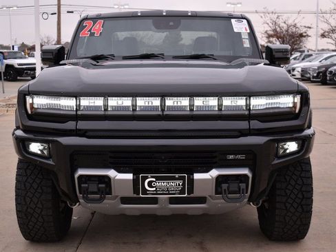 New 2024 GMC Hummer EV 2X w/ Extreme Off-Road Package image 2