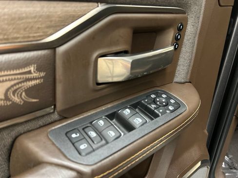 Used 2025 RAM 3500 Longhorn AWD/4WD image 26