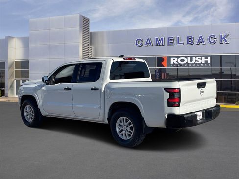Used 2022 Nissan Frontier S w/ Technology Package image 3