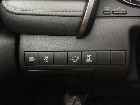Used 2023 Toyota Camry SE FWD image 25
