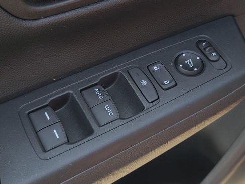 Used 2023 Honda CR-V Sport image 11