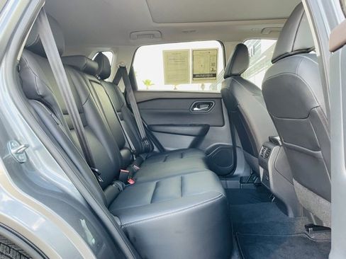 Certified 2023 Nissan Rogue SL image 24