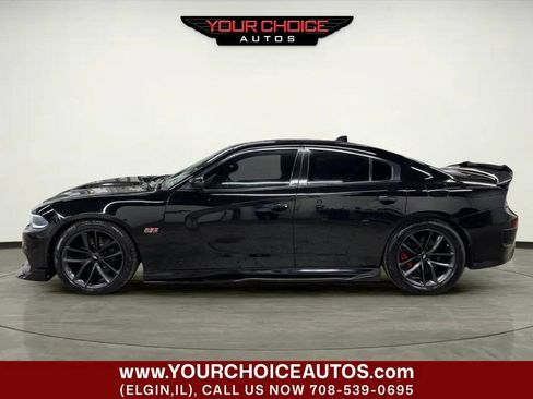 Used 2019 Dodge Charger Scat Pack w/ Plus Group RWD image 2