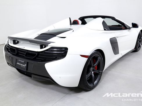 Used 2016 McLaren 650S Spider image 10