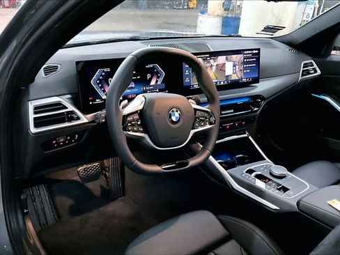 Used 2025 BMW 330i Sedan w/ Convenience Package image 16