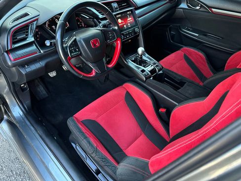 Used 2019 Honda Civic Type R image 14