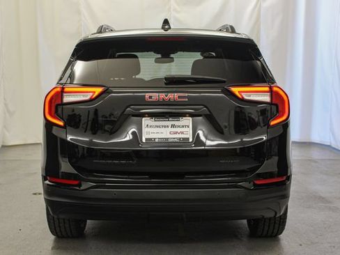 Used 2024 GMC Terrain SLE w/ Driver Convenience Package AWD/4WD image 10