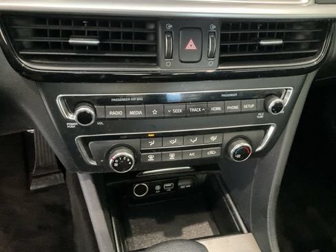 Used 2020 Kia Optima LX FWD image 15
