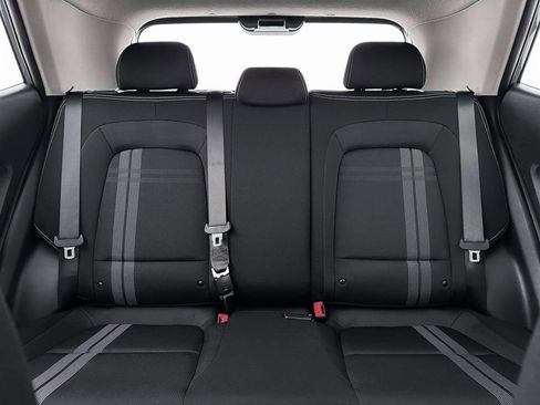 New 2026 Hyundai Venue SEL image 17