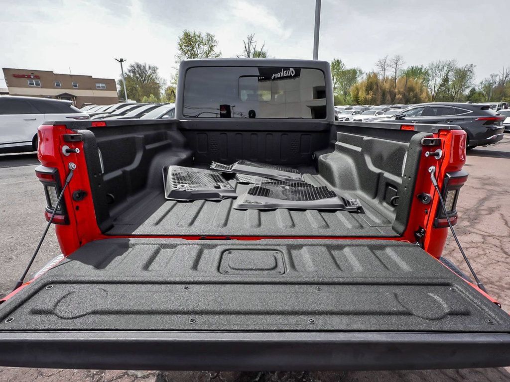 Used 2021 Jeep Gladiator Overland w/ Popular Equipment Package AWD/4WD image 54