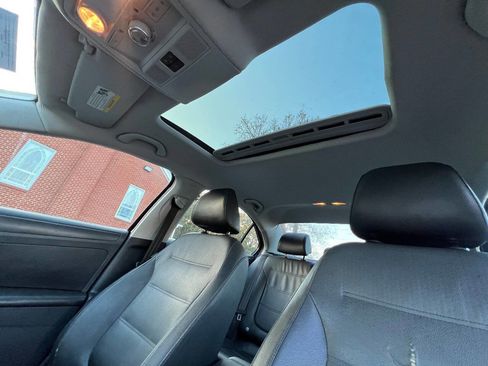 Used 2011 Volkswagen Jetta SE image 14