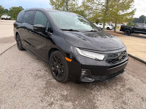 Used 2025 Honda Odyssey Sport-L image 17