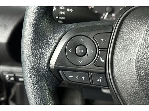 Certified 2025 Toyota Corolla LE image 25