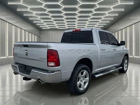 Used 2011 RAM 1500 Big Horn AWD/4WD image 2