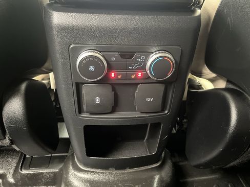 Certified 2020 Ford Explorer XLT w/ Equipment Group 202A image 13