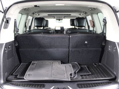 Certified 2022 Nissan Armada Platinum w/ Captain's Chairs Package image 18