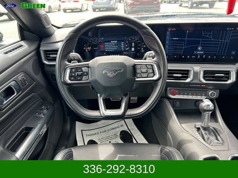 Used 2025 Ford Mustang GT Premium RWD image 15