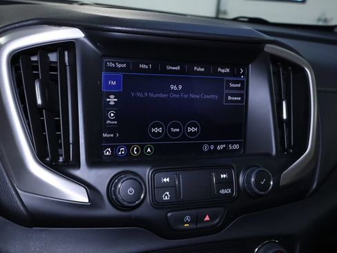 Used 2023 GMC Terrain Denali AWD/4WD image 28