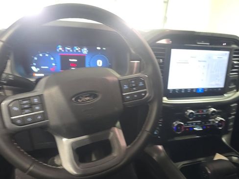 Used 2025 Ford F150 Lariat AWD/4WD image 11