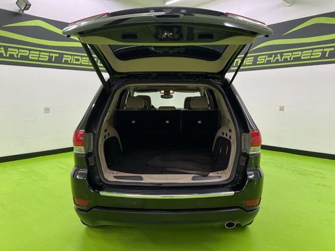 Used 2017 Jeep Grand Cherokee Limited w/ Luxury Group II RWD image 9