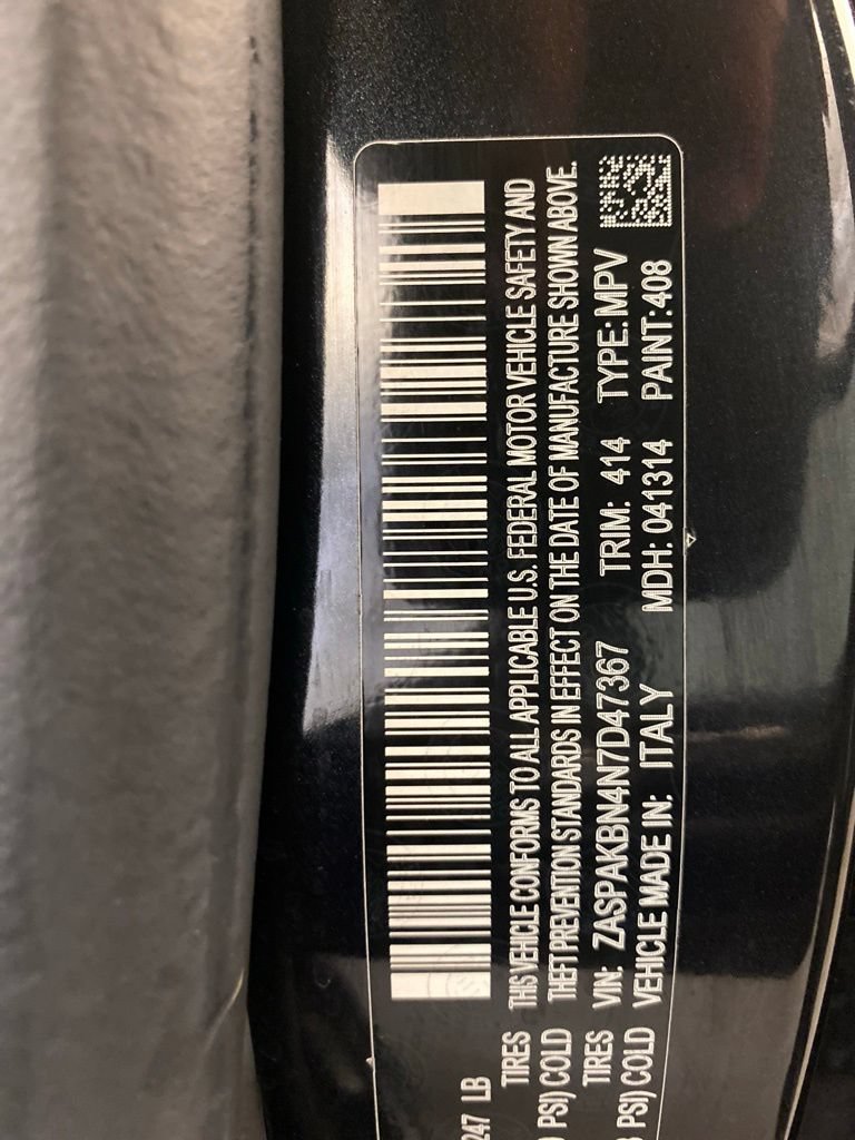 Used 2022 Alfa Romeo Stelvio Ti AWD/4WD image 28