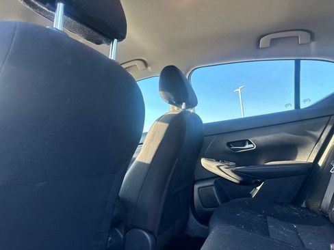 Certified 2023 Nissan Sentra SV FWD image 29