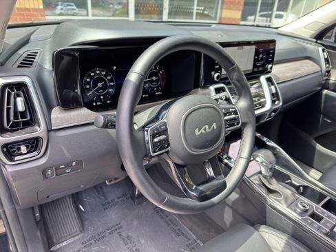 Used 2022 Kia Sorento SX Prestige AWD/4WD image 13