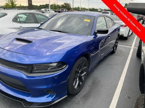Used 2022 Dodge Charger R/T w/ Blacktop Package RWD image 10
