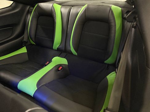 Used 2019 Ford Mustang GT RWD image 36