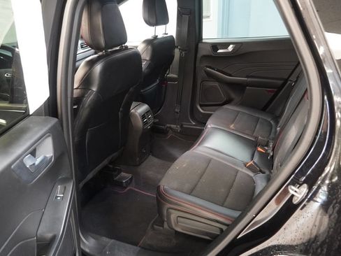 Used 2023 Ford Escape ST-Line Select w/ Tech Pack #1 AWD/4WD image 17