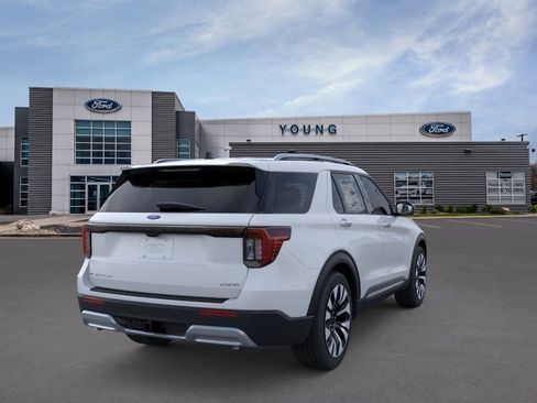New 2026 Ford Explorer Platinum w/ LUX Leather Package AWD/4WD image 8