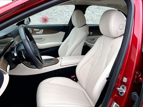 Certified 2023 Mercedes-Benz E 350 4MATIC Sedan image 27