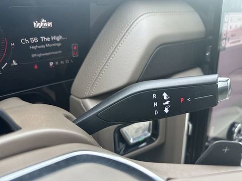 Used 2025 GMC Yukon Denali w/ Denali Reserve Package AWD/4WD image 25
