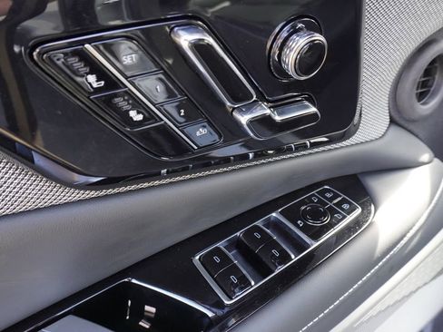 New 2026 Cadillac Optiq Luxury 1 image 16