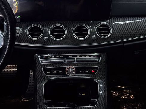 Used 2019 Mercedes-Benz E 63 AMG S image 23