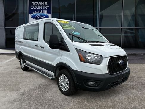 Used 2024 Ford Transit 250 Low Roof w/ Exterior Upgrade Package RWD image 3