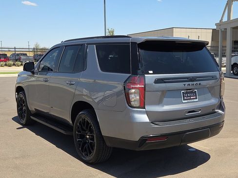 Used 2022 Chevrolet Tahoe LT w/ Luxury Package RWD image 3