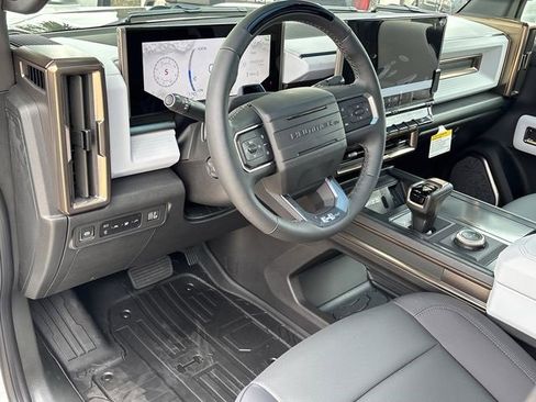 New 2025 GMC Hummer EV 2X image 10