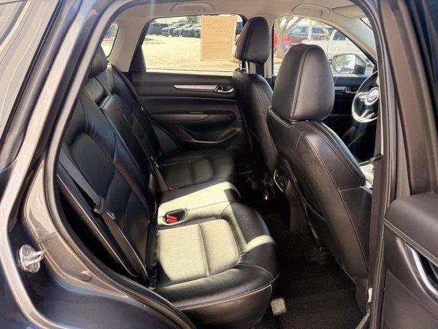 Used 2025 MAZDA CX-5 AWD 2.5 S w/ Select Package image 4