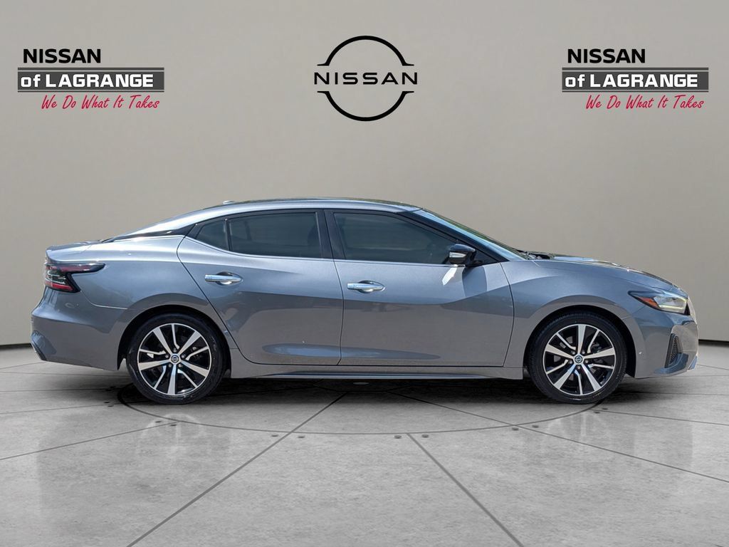 Certified 2022 Nissan Maxima SV w/ Floor Mat Group FWD image 4