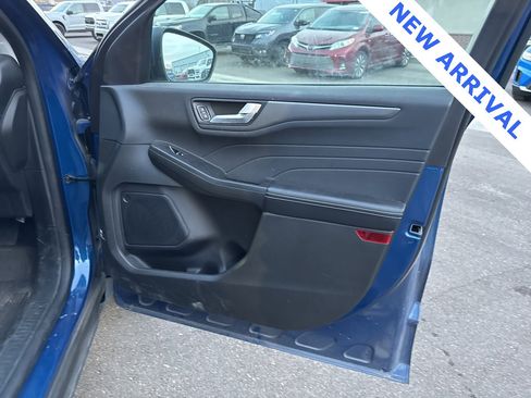 Used 2023 Ford Escape SE image 10