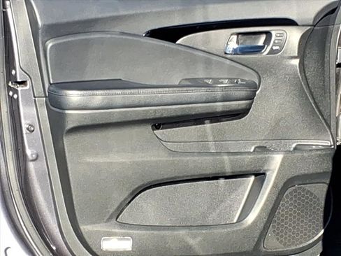 Used 2020 Honda Passport Elite image 17