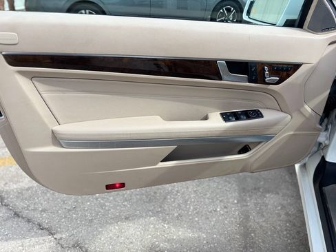 Used 2017 Mercedes-Benz E 400 Cabriolet image 17