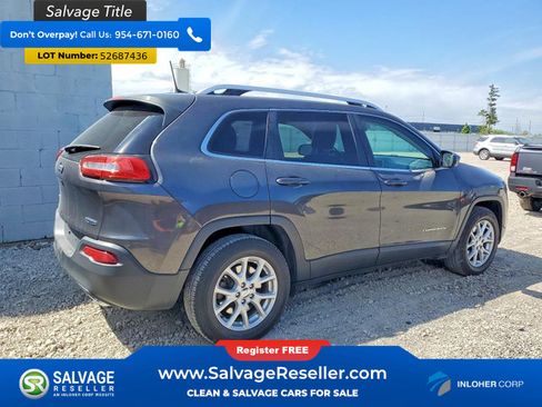 Used 2017 Jeep Cherokee Latitude w/ True North Edition AWD/4WD image 4