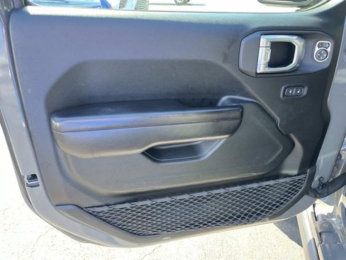 Used 2021 Jeep Wrangler Unlimited Rubicon image 27